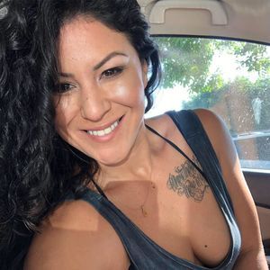 Meet your Posher, Suzanne